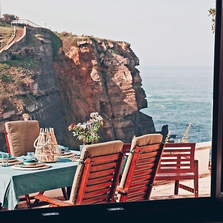 Um Lugar Ao Sol Beach House Azenhas Do Mar سينترا المظهر الخارجي الصورة
